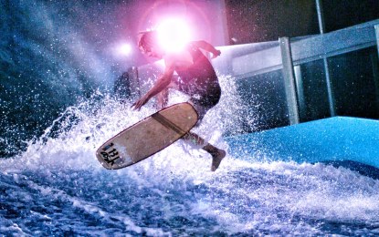 Awesome Video Surfing Indoors