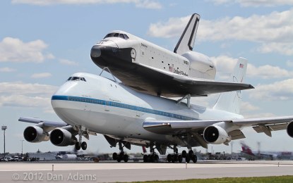 Impresionante Video del Space Shuttle Enterprise de la NASA encima de un 747