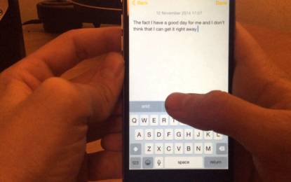 Un usuario de un iPhone 6 descubre un “mensaje oculto” en el iOS 8