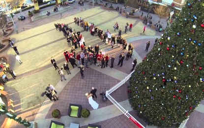 VÍDEO: Se emociona con boda sorpresa