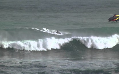 VÍDEO: Sorprende entre las olas conoce el “hover surfing”.