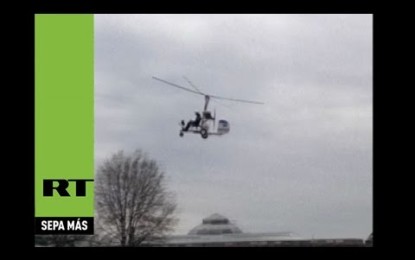 PRIMERAS IMÁGENES: Un helicóptero aterriza en el césped del Capitolio