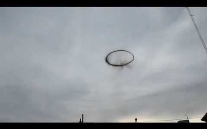 Video: Un extraño anillo negro aparece en el cielo de Buenos Aires