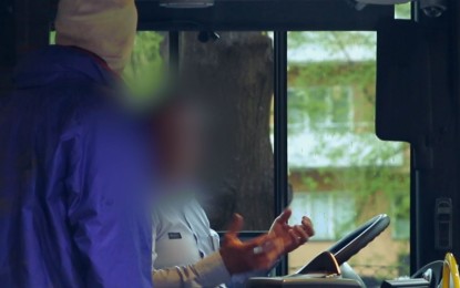Discriminación a la sueca: ¿A quién le permiten viajar gratis en autobús a un rico o a un pobre?