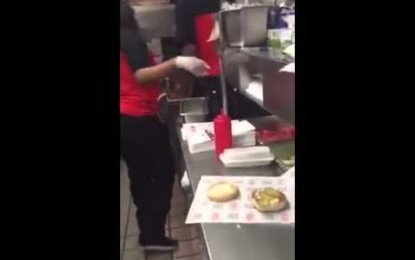 En un restaurante de comida rápida así tratan a los clientes