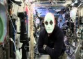 Astronautas se disfrazan en el espacio para celebrar Halloween