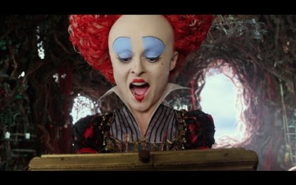 El Nuevo Anuncio de Alice in Wonderland 2 Alice Through the Looking Glass