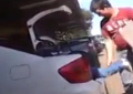 Irresponsabilidad absoluta: un padre lleva a su hijo en el maletero del coche
