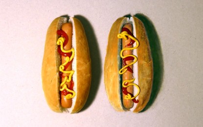 ¿Puedes distinguir el hot dog falso? Intentalo. [VIDEO]