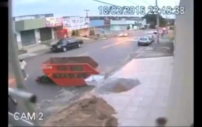 ¿Karma por partida doble?, un ladrón demuestra que es posible