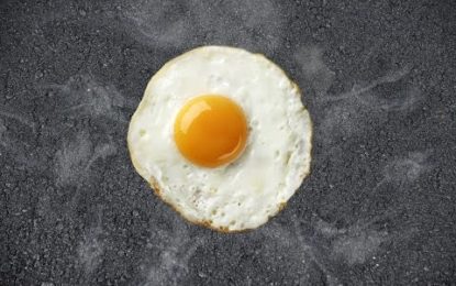 Video viral: Así se preparan los huevos fritos en Australia
