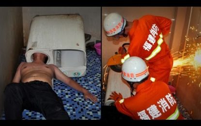 Mientras tanto en China… un hombre queda atrapado en una lavadora