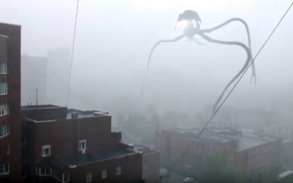 La guerra de los mundos: un terrorífico trípode extraterrestre ‘invade’ una ciudad rusa