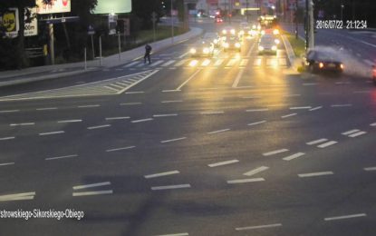 Un ciclista salva su vida gracias a un accidente