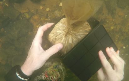 Creyó que había encontrado un tesoro en un río, pero era algo realmente espeluznante