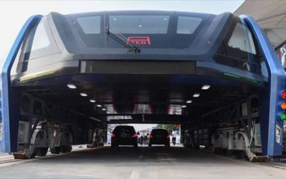 El autobús elevado de China es un fracaso y ya lo están desmontando