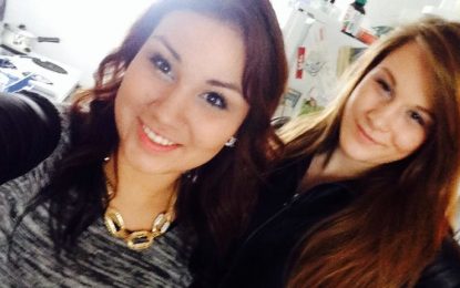 Un ‘selfie’ en Facebook ayuda a resolver el asesinato de una joven canadiense