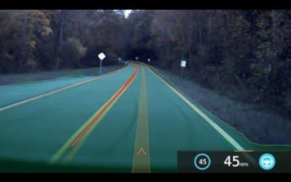 VIDEO en 360°: Esto es lo que ‘ve’ el piloto automático de Tesla