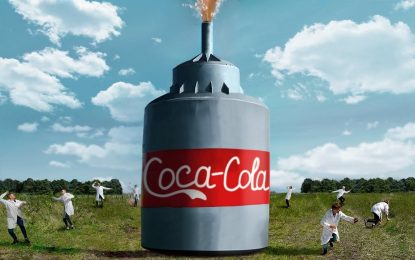 Un ‘youtuber’ ruso desata una reacción química ‘volcánica’ con 10.000 litros de Coca-Cola y bicarbonato de sodio